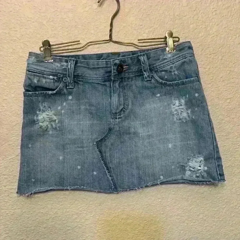 American Eagle denim mini skirt sz 27 fall western concert winter y2k distressed